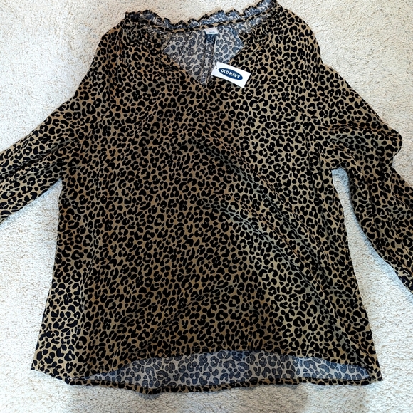 Women's blouse - Picture 1 of 1